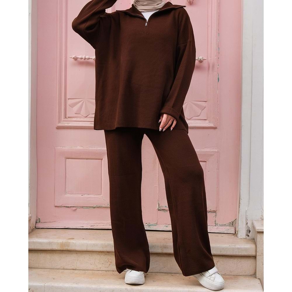 Fermuarlı Kadın Kahverengi Triko Takım