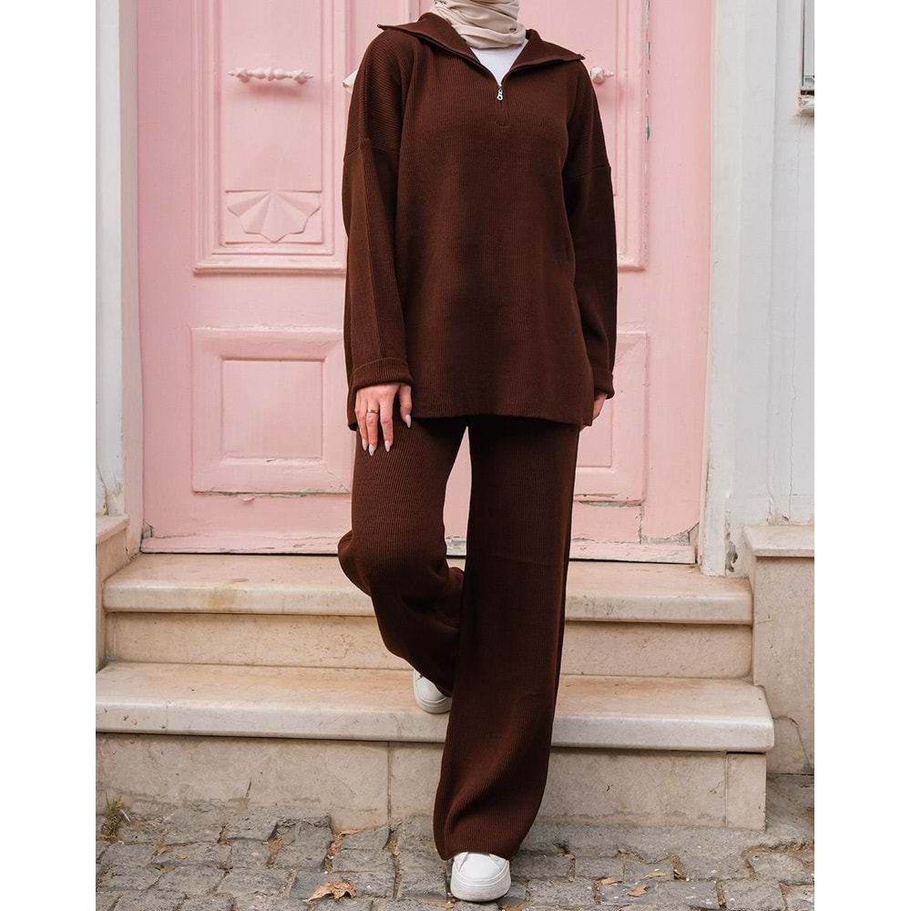 Fermuarlı Kadın Kahverengi Triko Takım