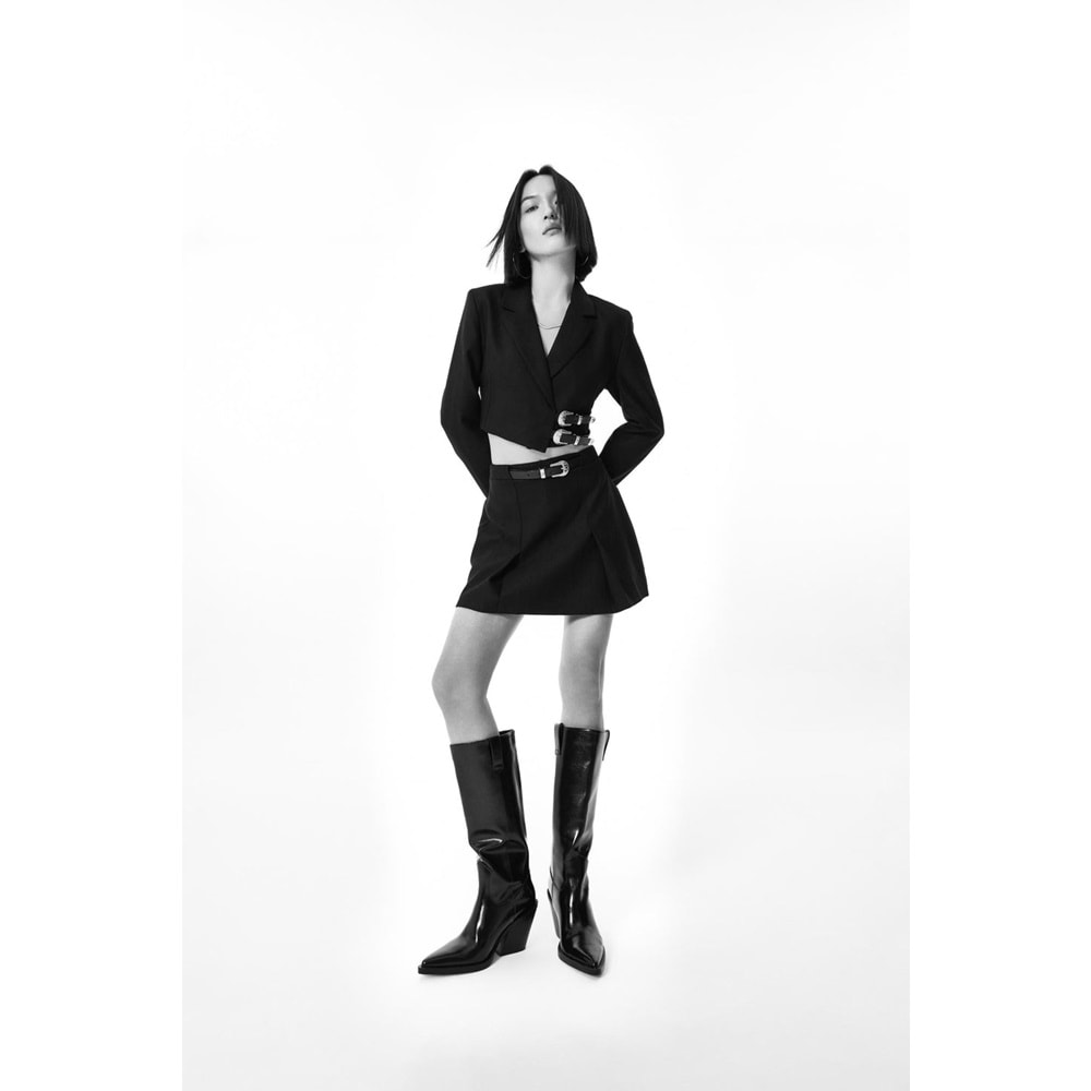 QUZU Çift Pileli Siyah Kemerli Mini Short Etek S Beden