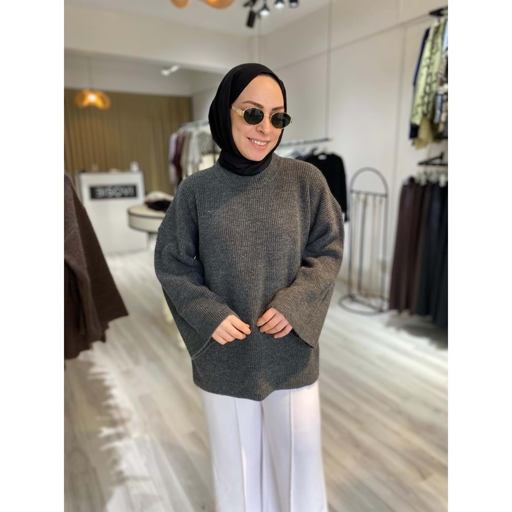 Oversize Geniş Kollu Rahat Kesim Gri Kadın Triko Kazak