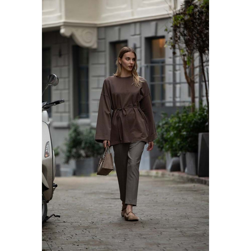 Dikiş Detaylı Yırtmaçlı Kadın Modal Kahverengi Sweatshirt S-M Beden