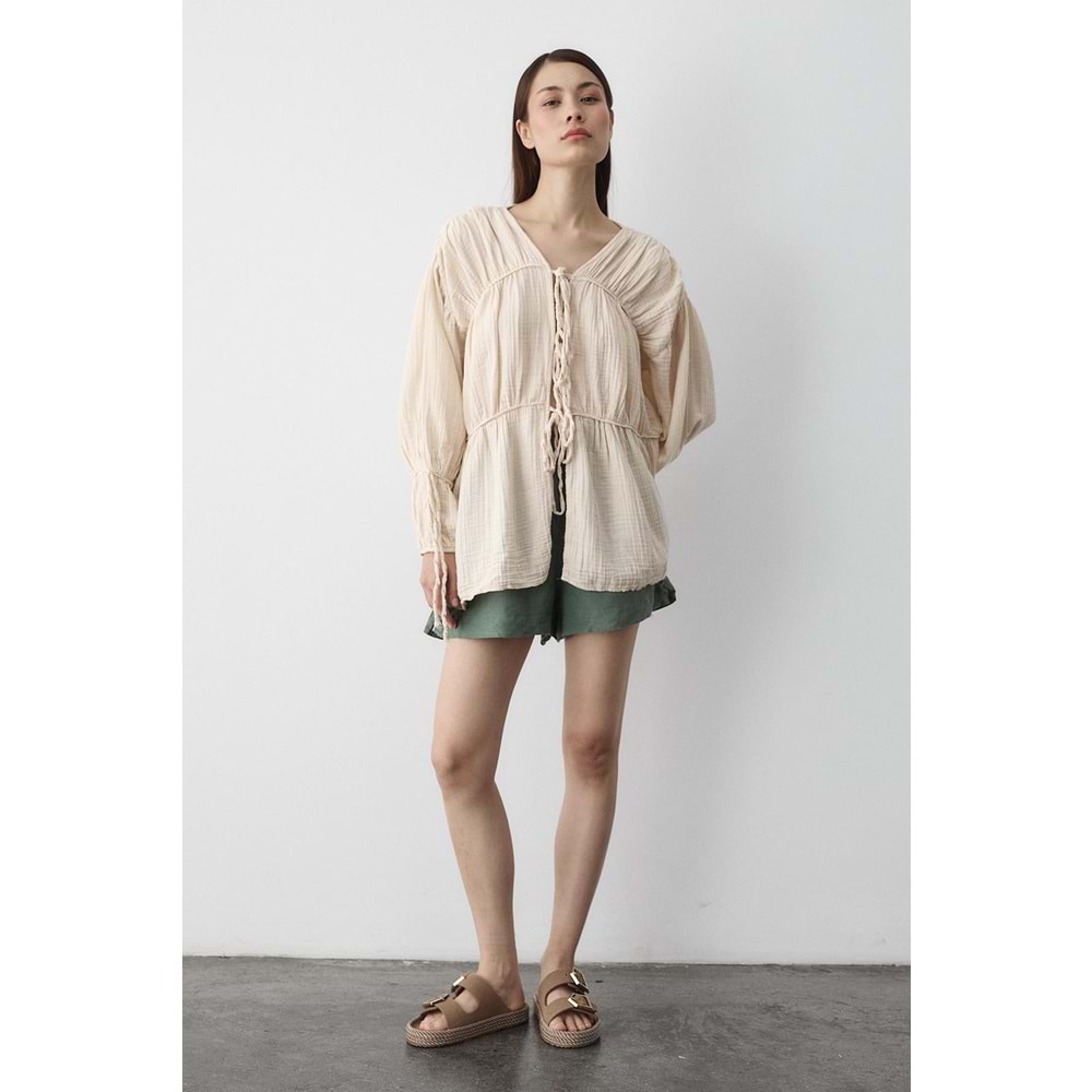 %100 Pamuk Kolu Lastikli Müslin Bağlamalı Bej Bluz M Beden