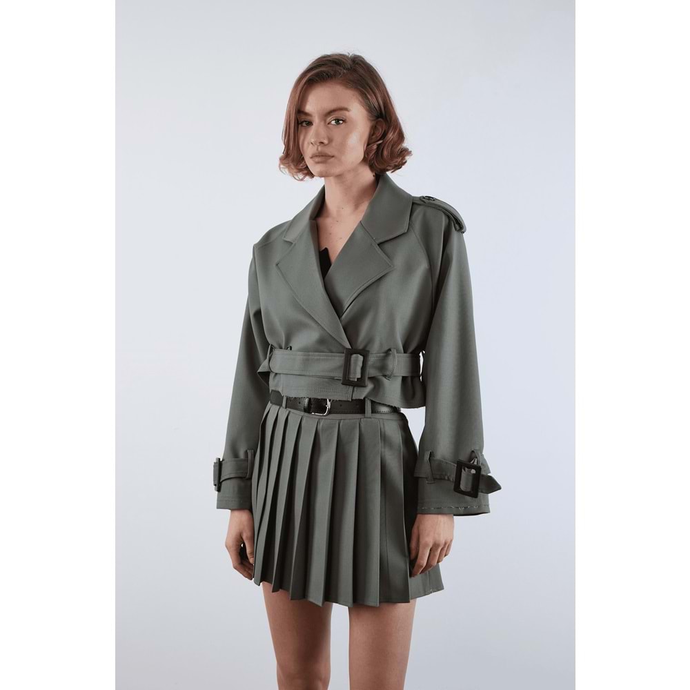 Reglan Kısa Kadın Haki Ceket Standart