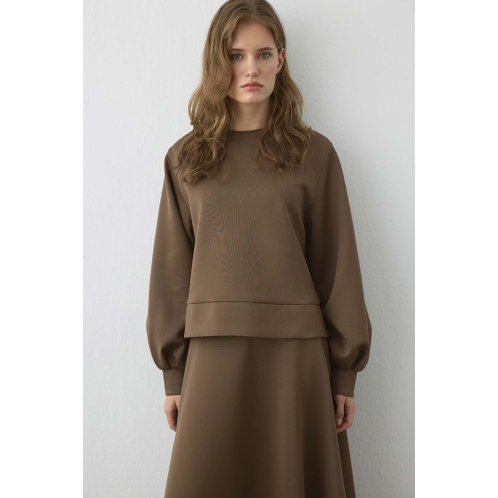 Kahverengi Bisiklet Yaka Pilikaşeli Balon Kol Etekli Takım S/M