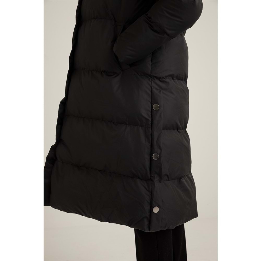 Çıtçıtlı Uzun Şişme Kadın Mont Siyah 48 Beden