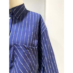 Çizgili Crop Keten Lacivert Standart Gömlek