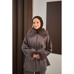 Kolları Ve Yakası Kürk Detay Antrasit Scuba Takım 40-42 Beden