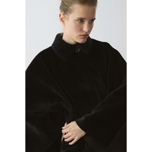 Siyah Oversize Pelerin Kaban | Süet Kemerli Gömlek Yaka