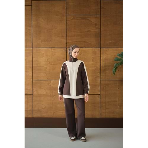 Çift Renk Fermuar Detay Scuba Kahverengi Takım 40-42 Beden