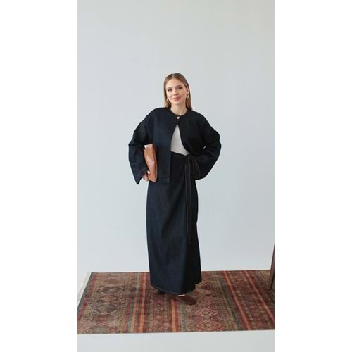 Oversize Kot Ceket ve Bağlamalı Midi Etek Takımı Lacivert
