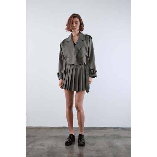 Reglan Kısa Kadın Haki Ceket Standart