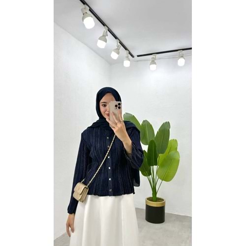 Simli Gold Düğmeli Triko Lacivert Hırka