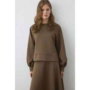 Kahverengi Bisiklet Yaka Pilikaşeli Balon Kol Etekli Takım S/M