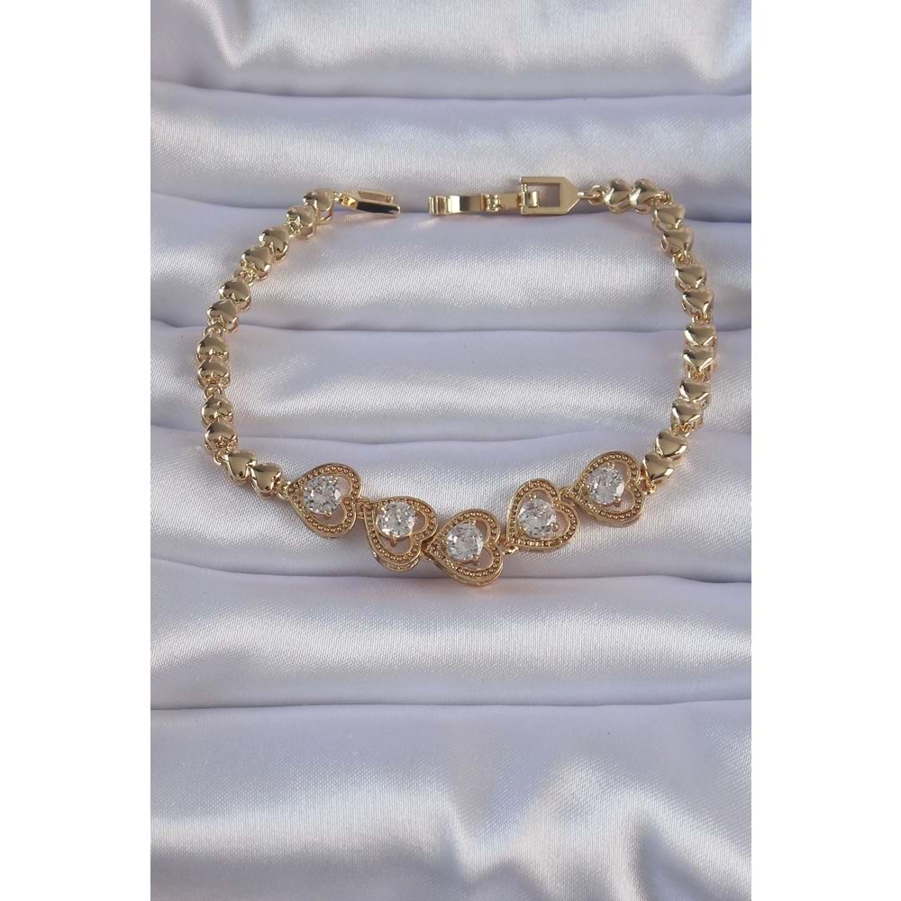 Pirinç Gold Renk İçi Zirkon Taşlı Kalp Figürlü Bileklik