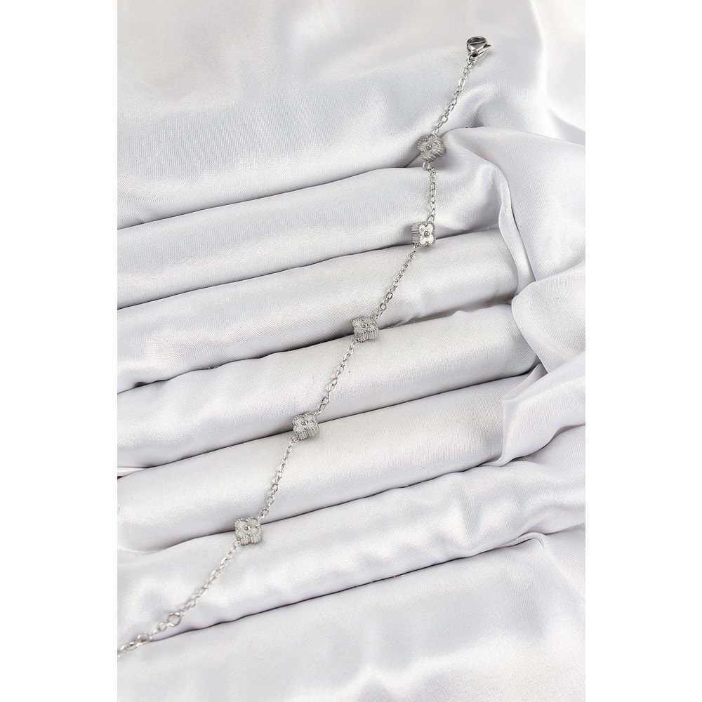 316L Çelik Yonca Model Gümüş Renk Kadın Bileklik