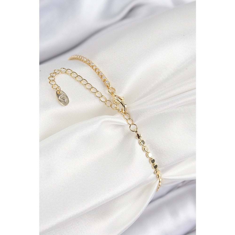 Pirinç Zirkon Taşlı Yonca Model Ezme Zincir Gold Renk Kadın Bileklik
