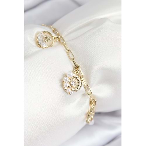 Pirinç Zirkon Taşlı Deniz Kabuğu Model Gold Renk Kadın Bileklik