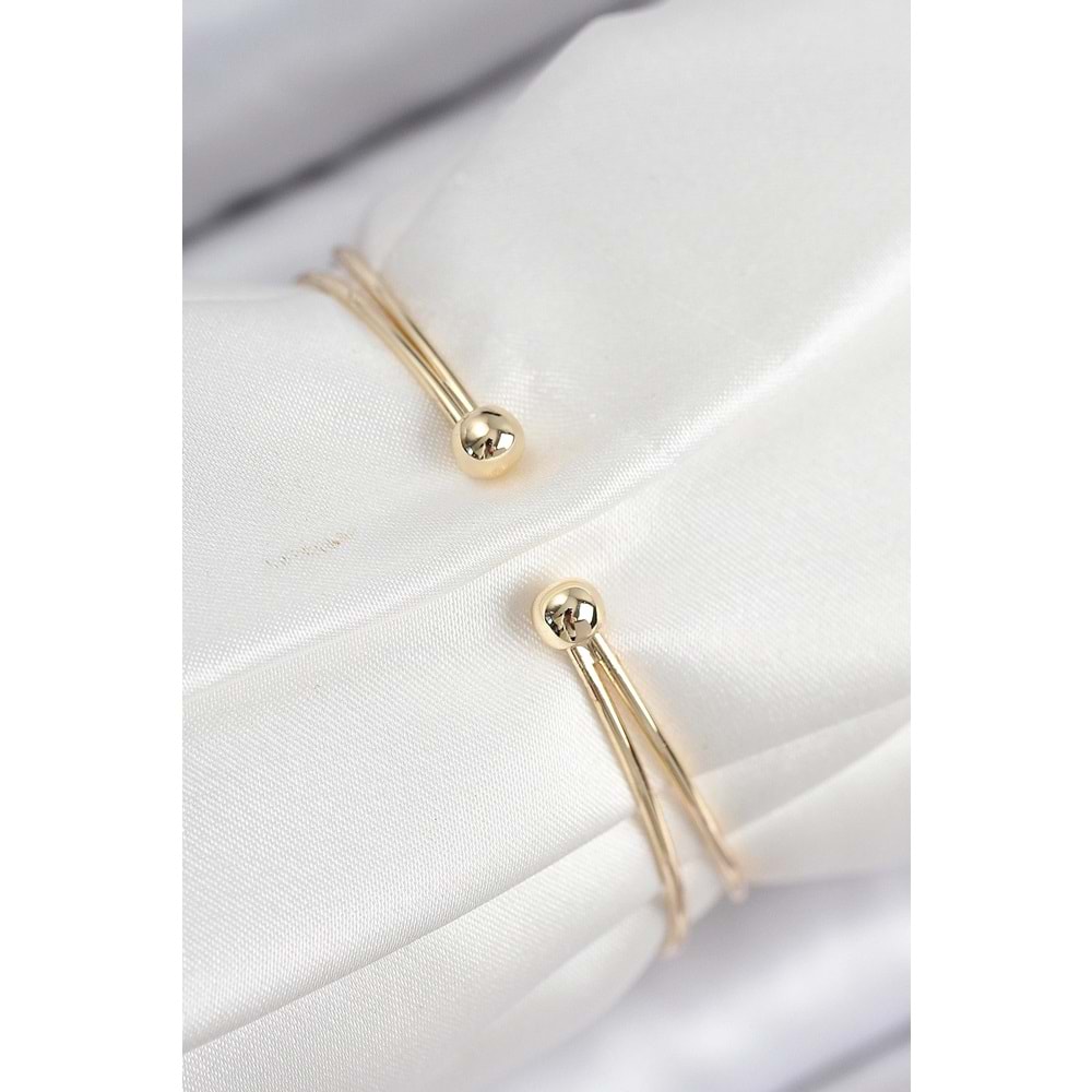 Pirinç Zirkon Taşlı Fiyonk Ve Yonca Model Gold Renk Kadın Bileklik