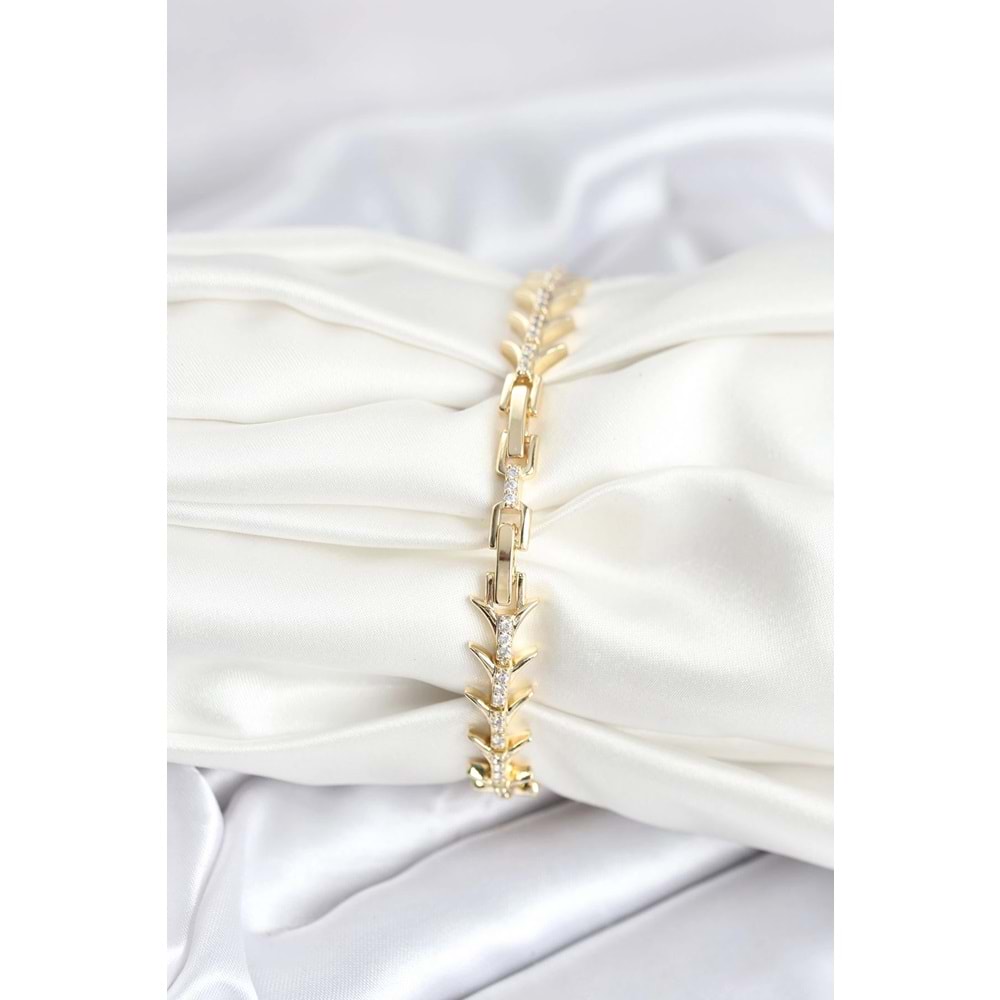 Pirinç Gold Renk Balık Sırtı Model Zirkon Taşlı Kadın Bileklik