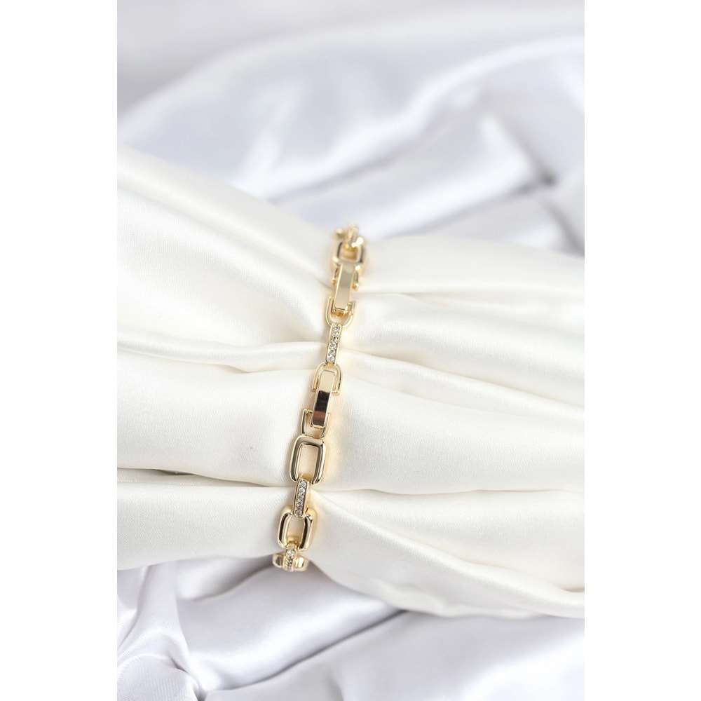 Pirinç Gold Renk Kare Zincir Model Zirkon Taşlı Kadın Bileklik