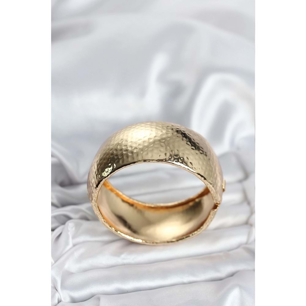 Pirinç Gold Renk Bombeli Vintage Kadın Bileklik