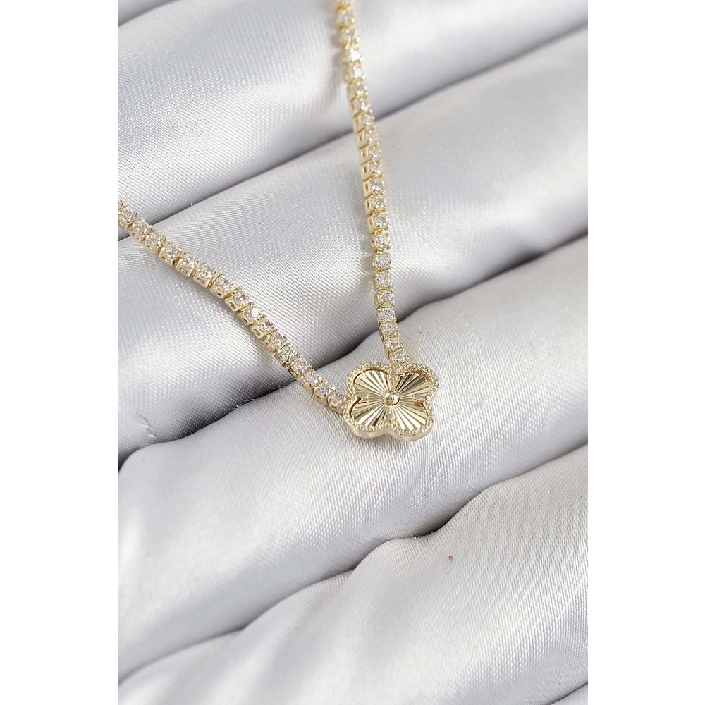 Pirinç Zirkon Taşlı Yonca Model Gold Renk Kadın Kolye