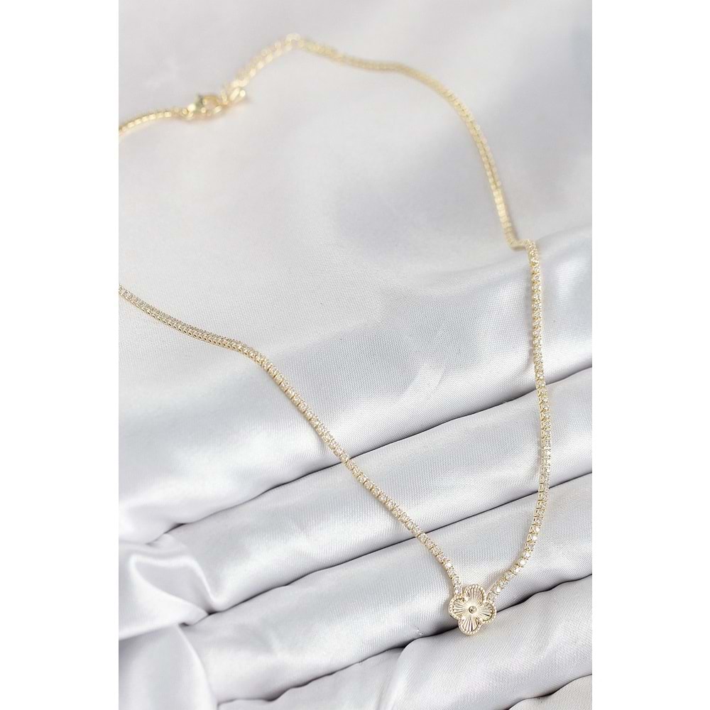 Pirinç Zirkon Taşlı Yonca Model Gold Renk Kadın Kolye