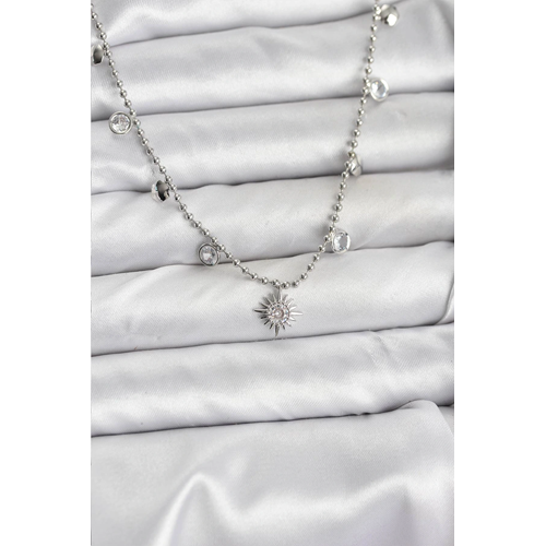 Zirkon Taşlı Kutup Yıldızı Model Pirinç Gümüş Renk Kadın Kolye