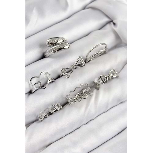 Pirinç Zirkon Taşlı Fiyonk Ve Kalp Model Gold Renk Kadın Yüzük Kombin Set