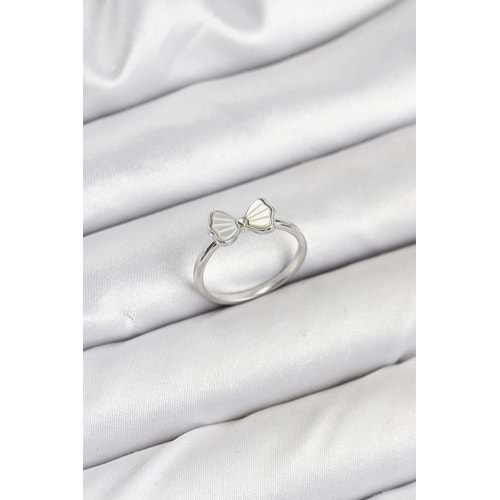 Pirinç Gümüş Renk Fiyonk Model Kadın Yüzük