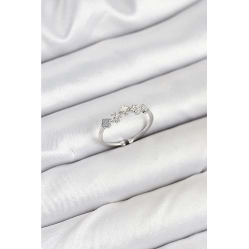 Pirinç Gümüş Renk Minimal Yonca Detaylı Kadın Yüzük