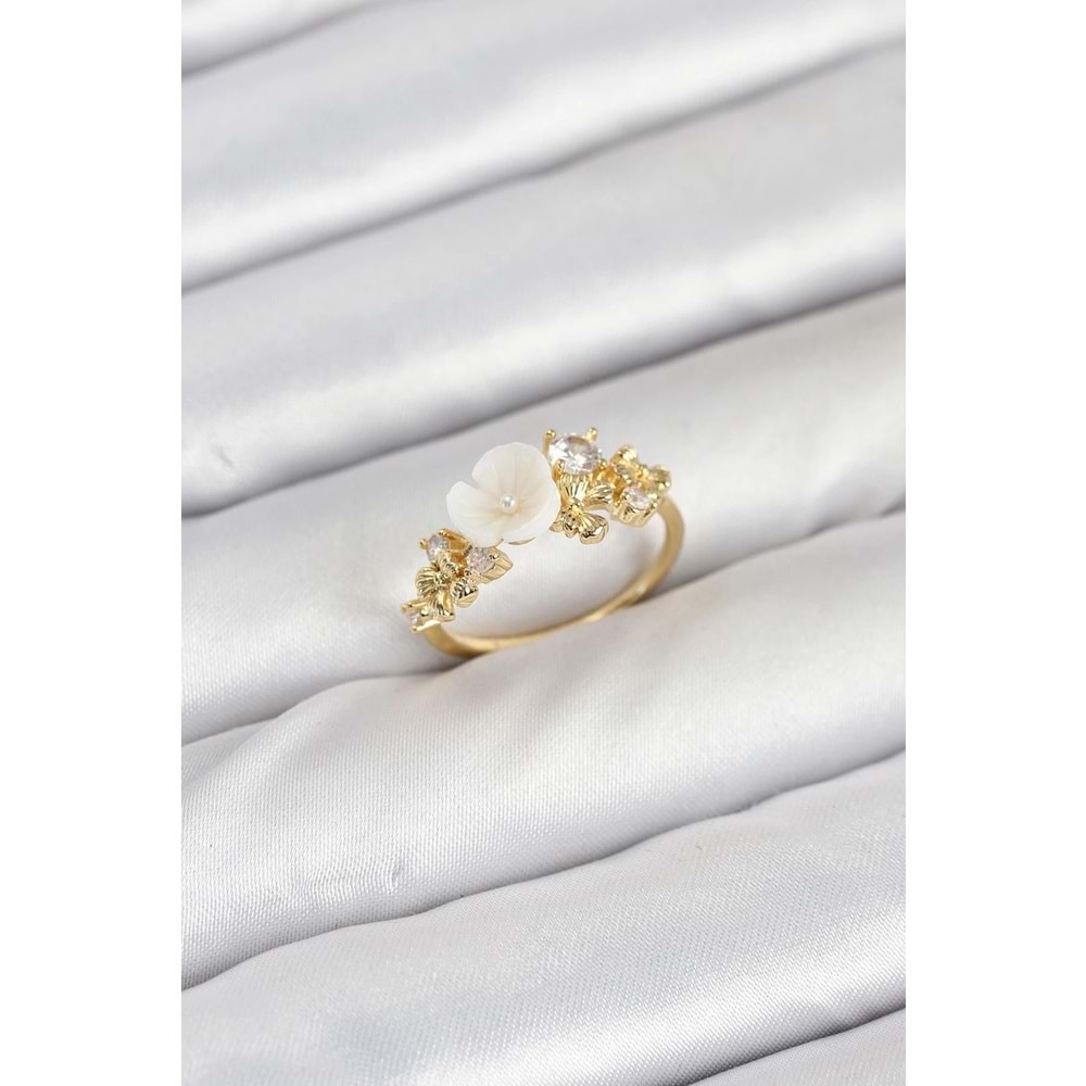 Pirinç Gold Renk Çiçek Model Zirkon Taşlı Kadın Yüzük