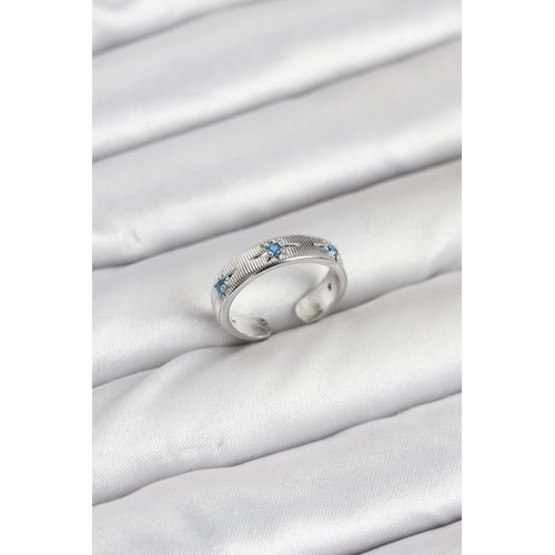 Pirinç Gümüş Renk Mavi Zirkon Taşlı Kutup Yıldızı Model Kadın Yüzük